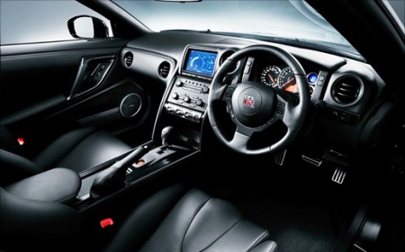 my-nissan-r35-gt-r-specv-2009-2010-02.jpg