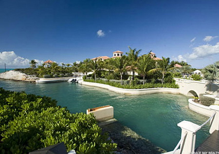 Emerald_Caye.jpg