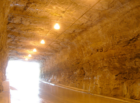 image004.jpg