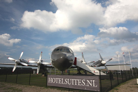 500x_planehotel4.jpg