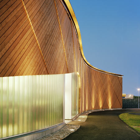 dzn_Helsinki-Seafarers-Centre-by-ARK-house-Architects-0.jpg