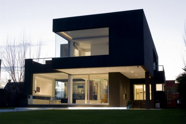 the_black_house-03.jpg