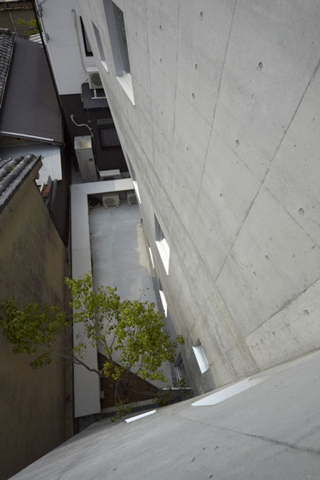 dzn_Himeji-Observatory-House-4.jpg