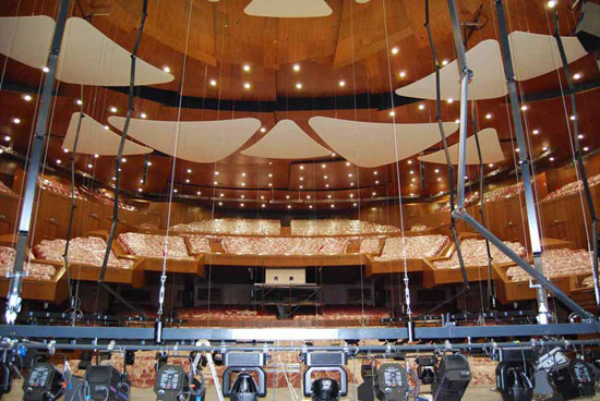 kazakhstan_concert_hall_s020310_5.jpg