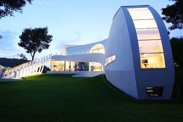 Casa%20Son%20Vida%20by%20tec%20Architecture%20%26%20Marcel%20Wanders%20Studio%2001.jpg