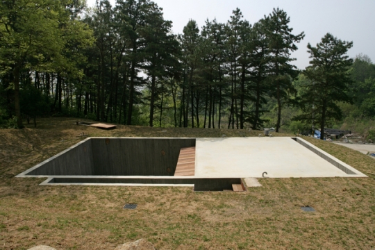 underground-house-1.jpg