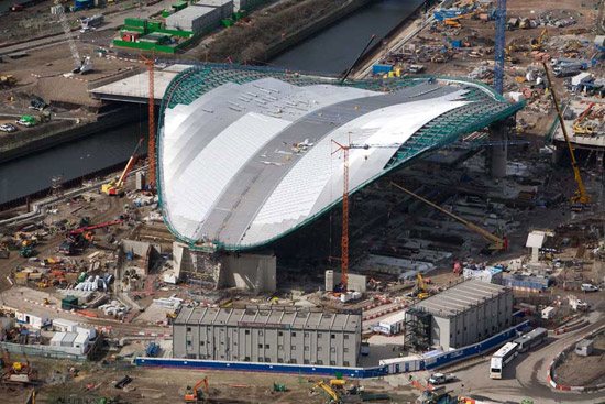 london_olympics_aquatics_centre_o060410_1.jpg