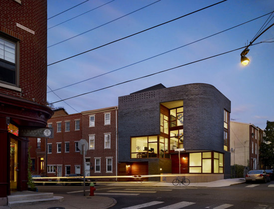 13804_1_rowhouseexterior.jpg