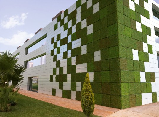 CERACASA-LIFEWALL-lo.jpg
