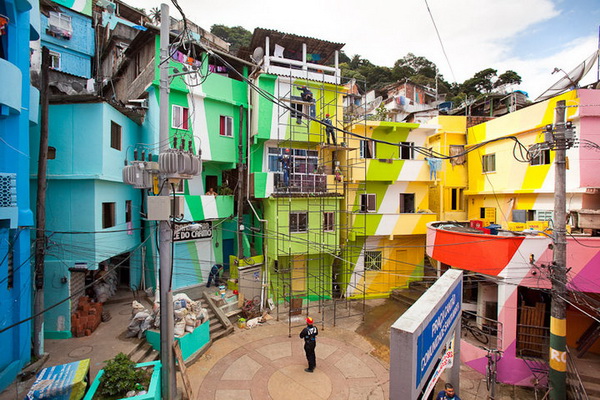 favela-painting-11.jpg