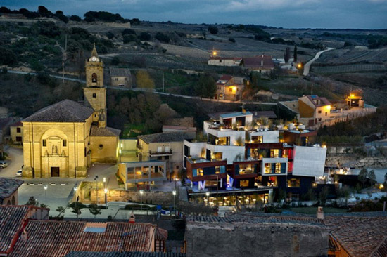 viura_210610_01-940x625_.jpg