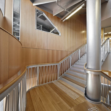 dzn_Menzies-Research-Building-by-Lyons-81.jpg