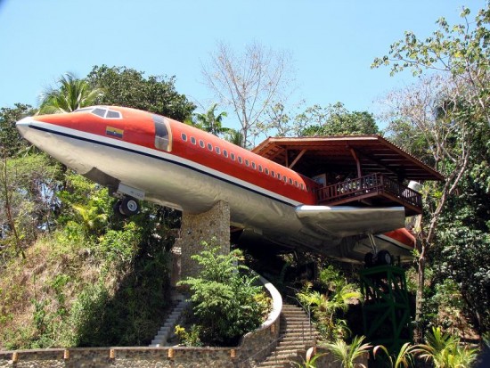 airplanehotel8-550x413.jpg