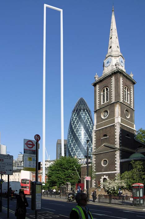 dzn_London-Gate-by-Fernando-Donis-5.jpg