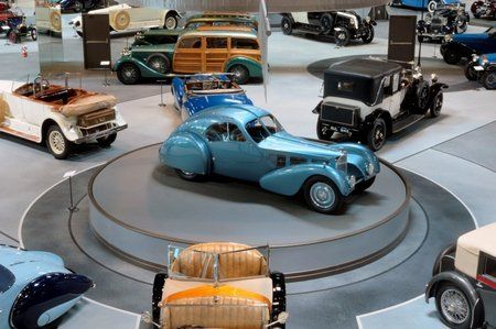 Bugatti-Type-57SC-Atlantic_1281004794.jpg