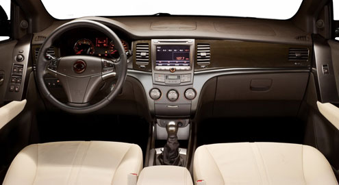 ssang-yong-actyon-new-salon.jpg