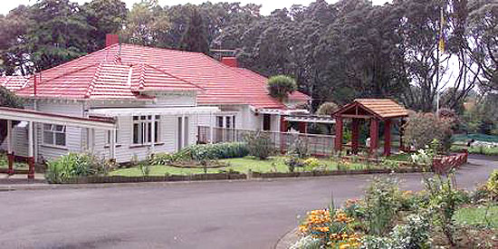 SCCZEN_A_1510NZHMSTONGAN2_460x230.jpg
