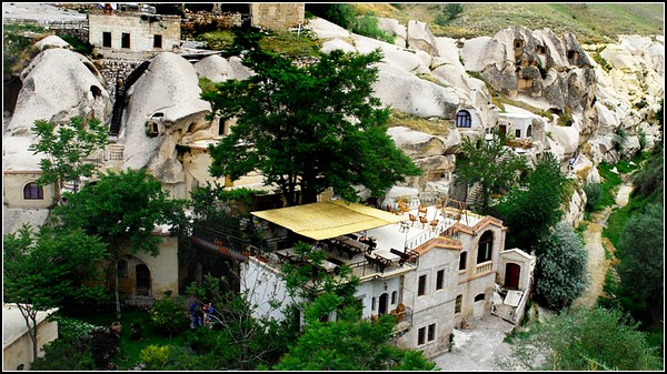 gamirasu-cave-hotel-1.jpg