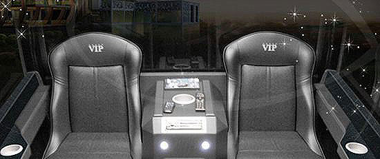 7-star-vip-jeweled-cabin-car_slHPn_48.jpg