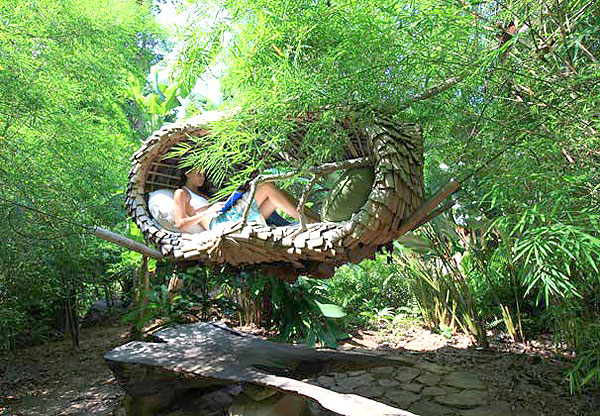 Eco%20Villa%20outdoor%20daybed.jpg