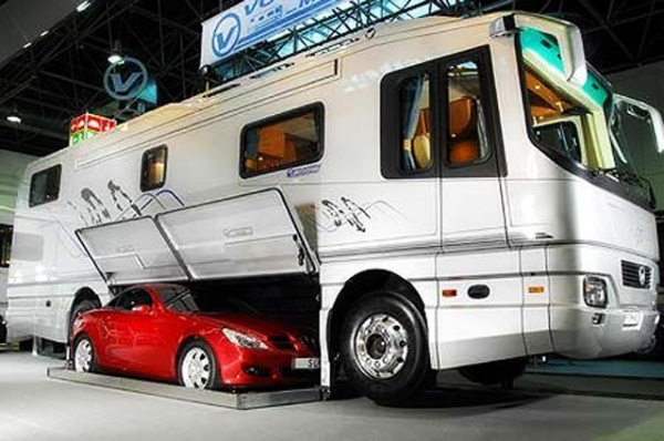 luxury-caravan.jpg