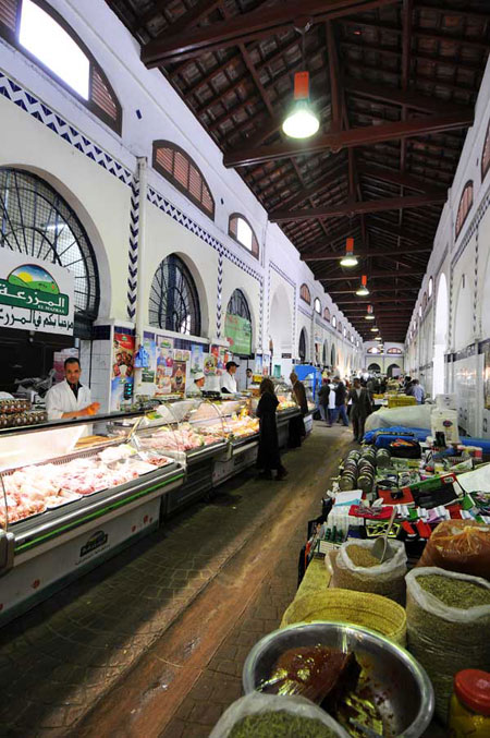 tunis_market_building_a141210_sj1.jpg