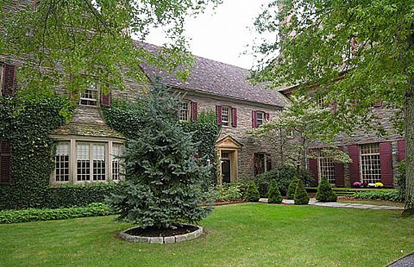 299176courtyard.jpg