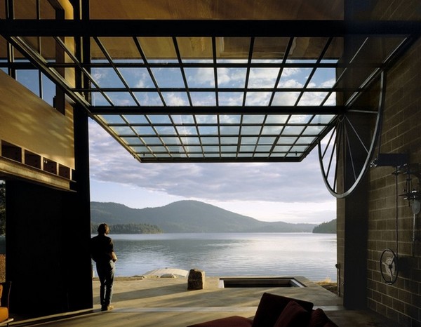 Chicken_Point_Cabin_03.jpg