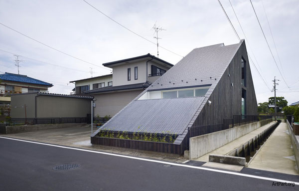 1294203777-gifu7663-1000x750.jpg