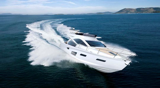 Intermarine-55-BMW-DesignworksUSA-2.jpg
