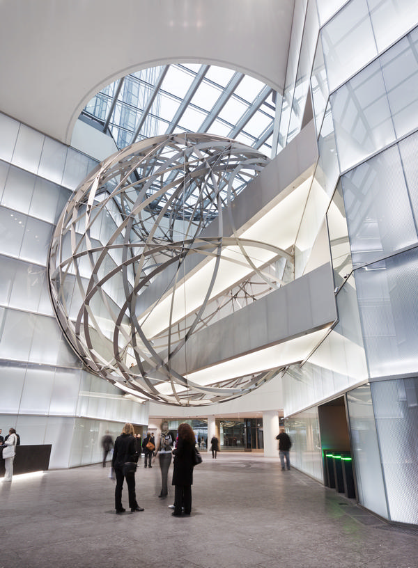1%20Deutsche%20Bank%20-%20Foyer.jpg