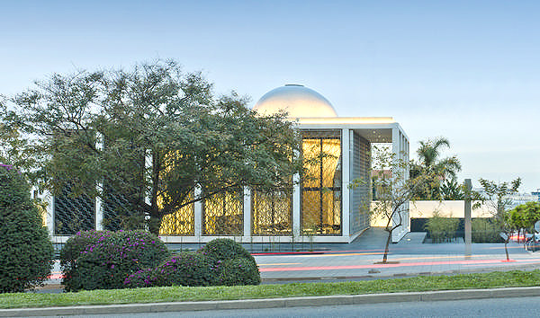 1642_FP424277_indesign.jpg