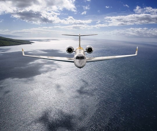 Gulfstream-G550-2.jpg