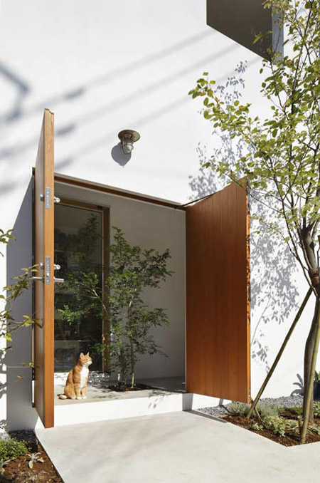dzn_Inside-Out-by-Takeshi-Hosaka-Architects-9.jpg