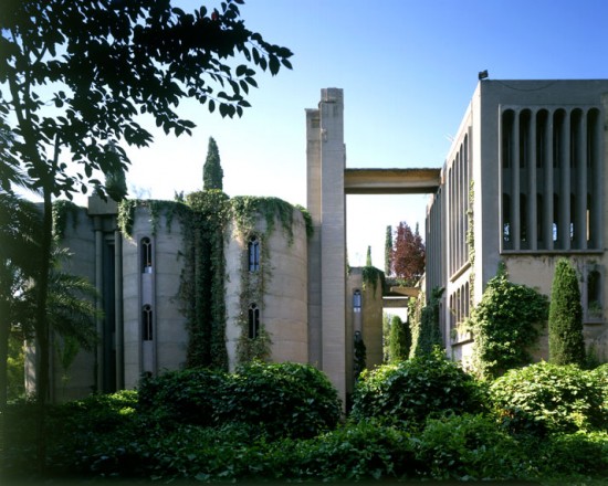 ShockBlast_Ricardo-Bofill-cement-factory-71-550x440.jpg