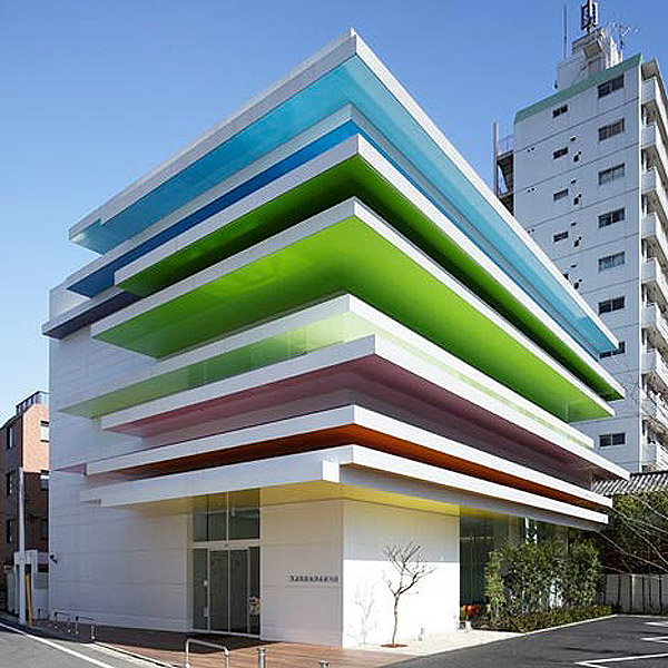dezeen_Sugamo-Shinkin-Bank-by-Emmanuelle-Moureaux-2.jpg