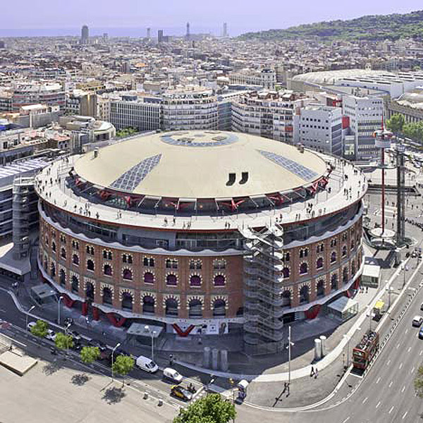 dezeen_Las-Arenas-by-Rogers-Stirk-Harbour-+-Partners-1.jpg