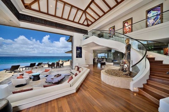 Jewel-of-Maui-05-1-750x499-550x365.jpg
