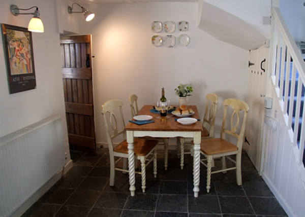 Cottage%20Dining%2050%207x5.jpg