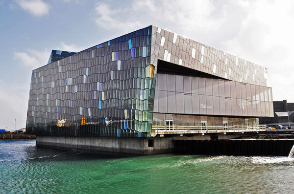 HLA_Harpa_Image2.jpg