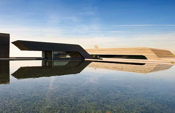 sculpture_house_01.jpg