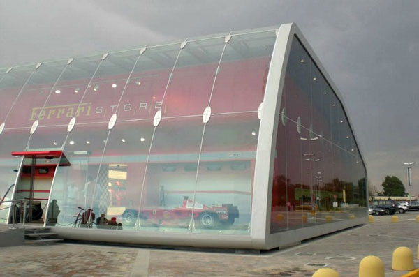 Ferrari-Factory-Store-Iosa-Ghini-Associati-6.jpg
