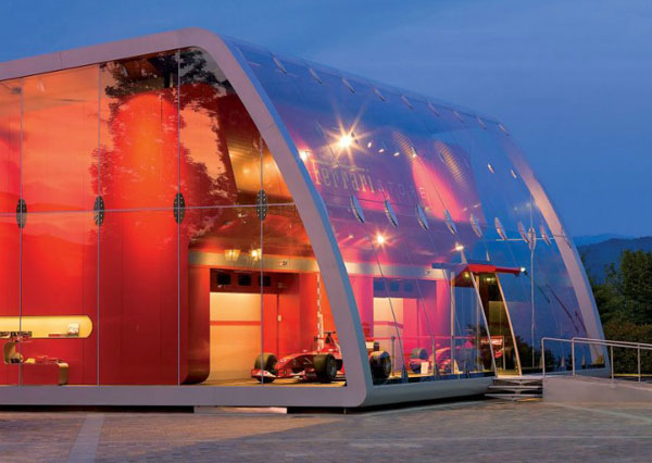 Ferrari-Factory-Store-Iosa-Ghini-Associati-7.jpg