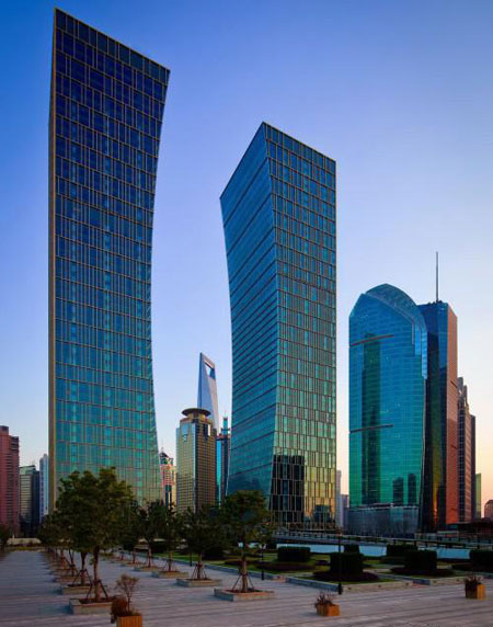 Riviera-TwinStar-Square-2-500x665.jpg