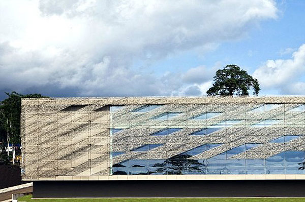 Sipopo-Congress-Taban-Lioglu-Architects-6-537x357.jpg