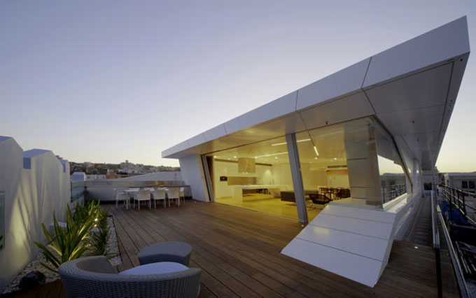 2011-02-2620-00-Bondi_Penthouse-Brett%20Boardman.jpg