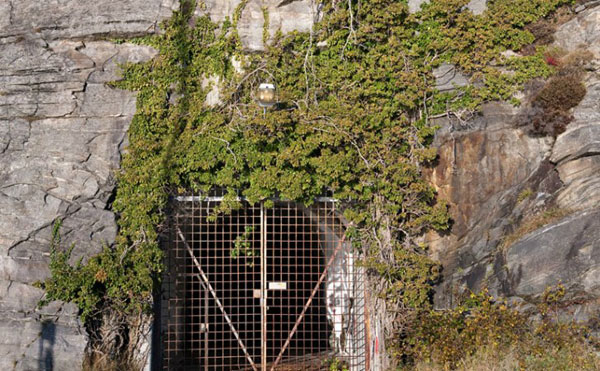 Green-Mountain-Data-Center-14.jpg