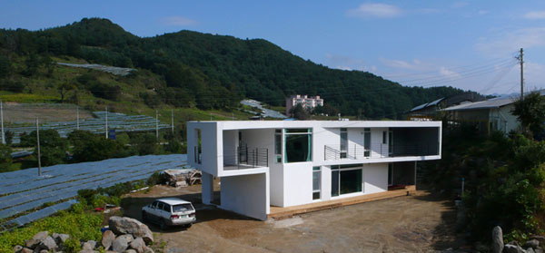 copy_7_03.jpg
