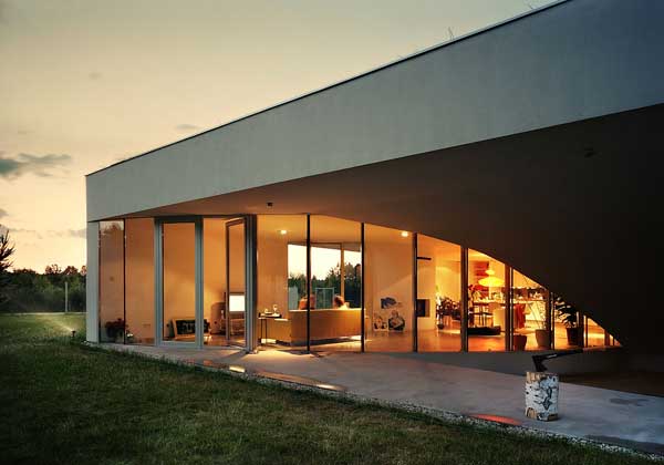OUTrialHouse_06.jpg
