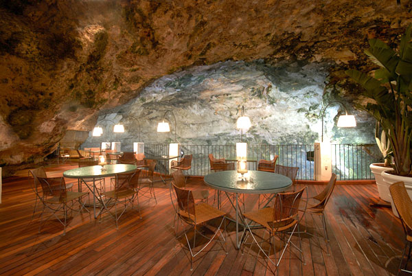 Ristorante_Grotta_Palazzese_hqroom_ru_4.jpg